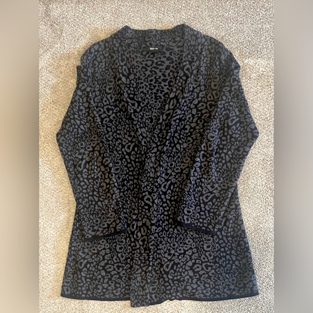 Style & Co. Black Gray cheetah animal print cardigan sweater